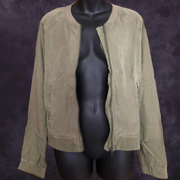 American Eagle Green Bomber Jacket - Picture 1 of 5